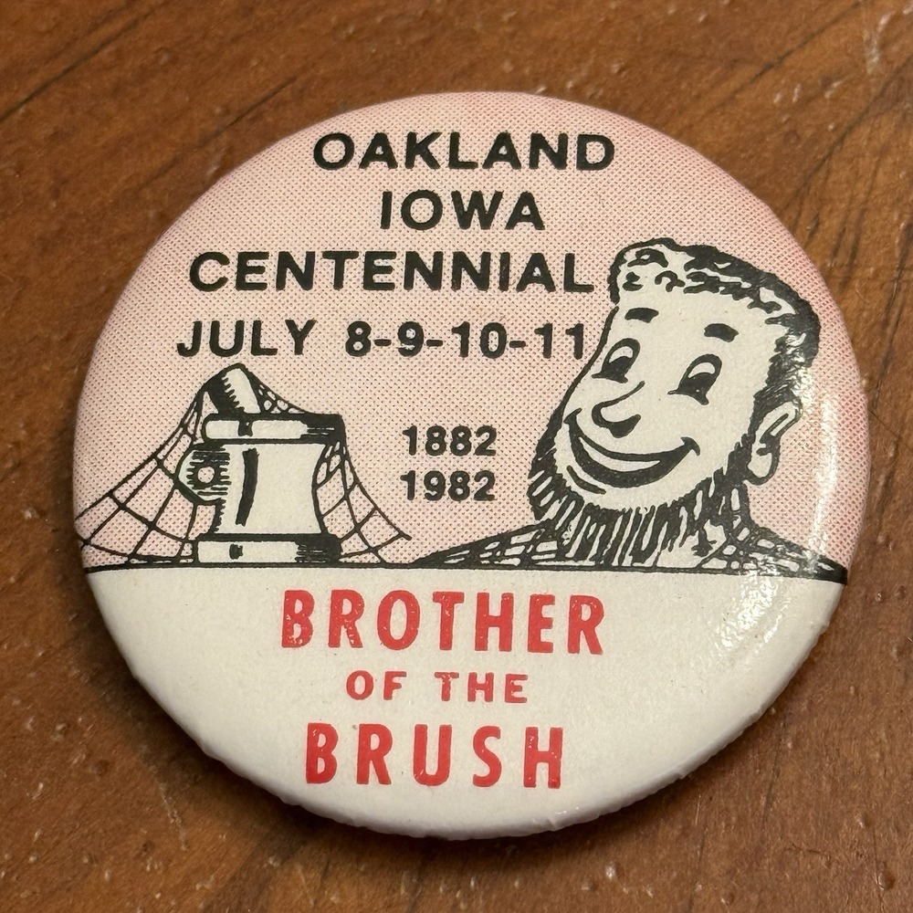 Oakland Iowa Centennial July 1982 Vintage Pinback Button‎ Pin Round Circle